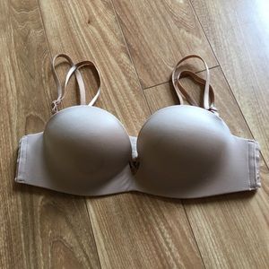 Victoria’s Secret 34AA Bombshell Strapless Bra